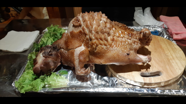 Đâu vắng không biết chứ Kinh Đô Gò Té quán nhậu vẫn đông kịt Đâu vắng không biết chứ Kinh Đô Gò Té quán nhậu vẫn đông kịt