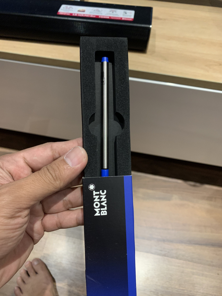 Tìm chỗ mua ruột viết bút montblanc Tìm chỗ mua ruột viết bút montblanc