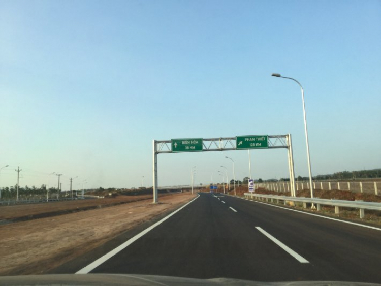 {THẢO LUẬN}: Mở hàng cao tốc HCM - LT - DG sáng CN 08/02/2015 {THẢO LUẬN}: Mở hàng cao tốc HCM - LT - DG sáng CN 08/02/2015
