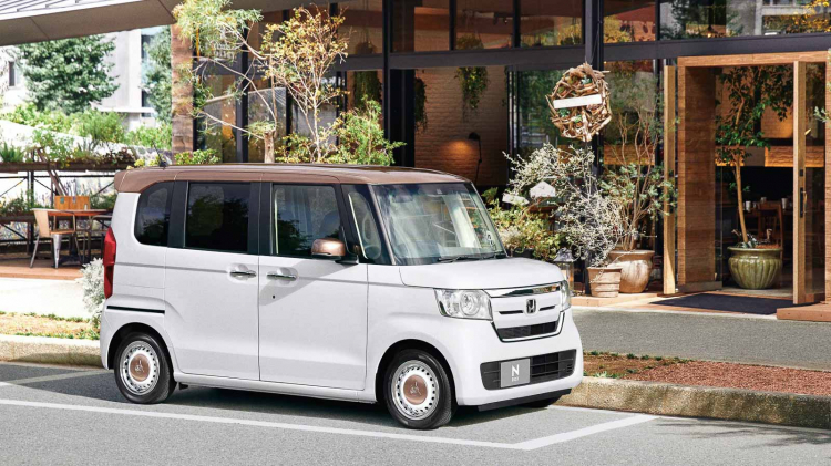 Xe bán chạy nhất Nhật Bản 2019 không phải Civic hay Camry mà là mẫu xe xa lạ Honda N-Box