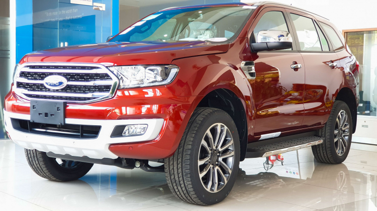 Ford Everest 2020 về đại lý: bổ sung thêm trang bị, giá tăng nhẹ