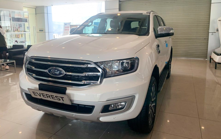 Ford Everest 2020 về đại lý: bổ sung thêm trang bị, giá tăng nhẹ