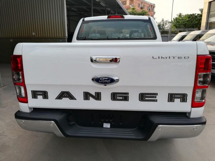 Ford Ranger Limited 2020 4x4 AT về đại lý, giá khoảng 800 triệu