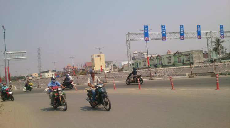 Khai truơng đuờng Phạm Văn Đồng đoạn PVĐ-Linh Đông-> Cầu vuợt Linh Xuân