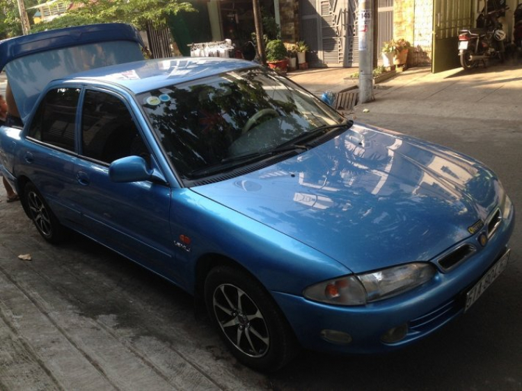 Hội Mitsubihsi Proton Wira.