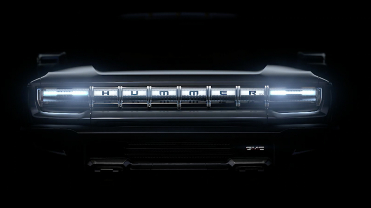GMC Hummer EV sắp ra mắt: SUV chạy điện mạnh tới 1.000 mã lực
