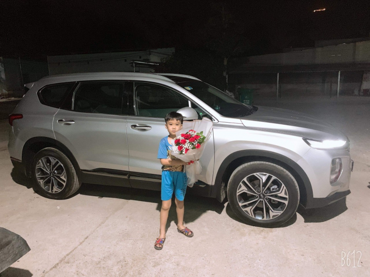 Mua xe Hyundai Santa Fe bây giờ hay đợi bản facelift sắp ra? Mua xe Hyundai Santa Fe bây giờ hay đợi bản facelift sắp ra?