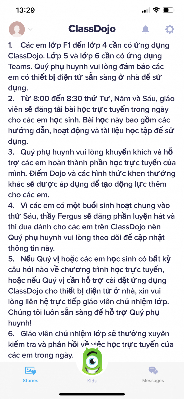 Học sinh bên Tây tự giác quá!