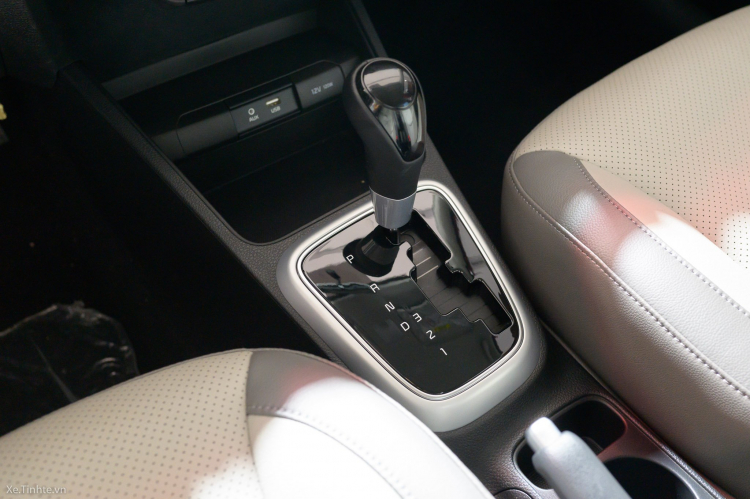 Nên chọn Nissan Sunny hay Kia Soluto? Nên chọn Nissan Sunny hay Kia Soluto?