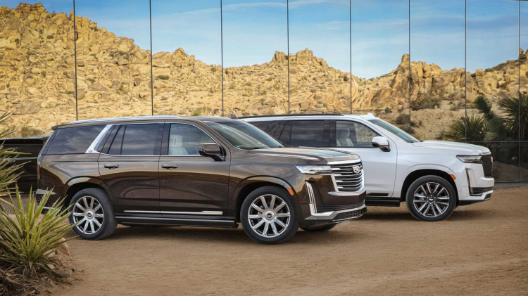 Ảnh thực tế Cadillac Escalade 2021: có làm khó Lexus LX570, Mercedes-Benz GLS hay BMW X7?