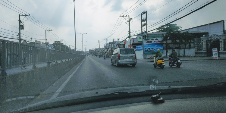 Để gì trên táp lô đây các bác? Để gì trên táp lô đây các bác?
