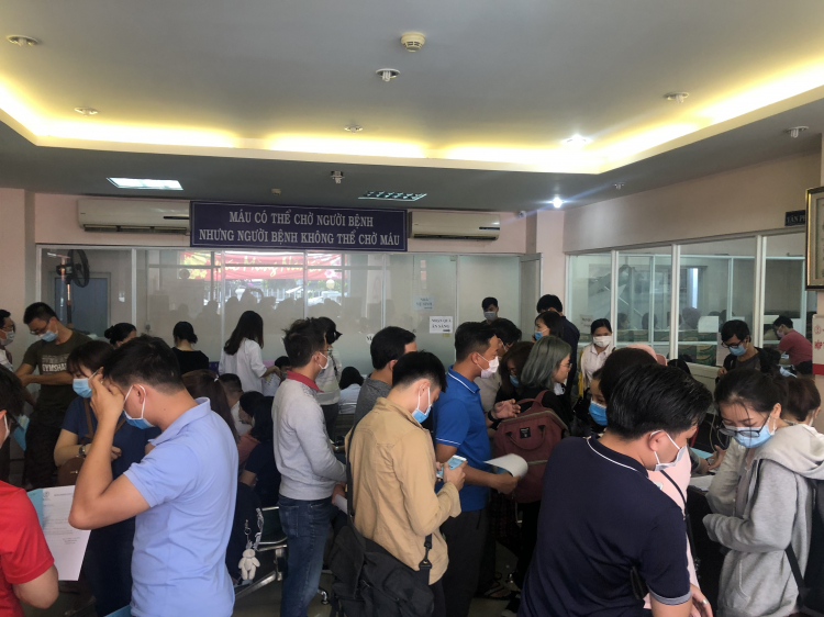 Ai đang khỏe mạnh có thể hiến máu, quỹ máu đang cạn. Khẩn thiết kêu gọi người dân hiến máu nhóm O, A Ai đang khỏe mạnh có thể hiến máu, quỹ máu đang cạn. Khẩn thiết kêu gọi người dân hiến máu nhóm O, A