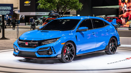 otosaigon-2020-honda-civic-type-r.JPG