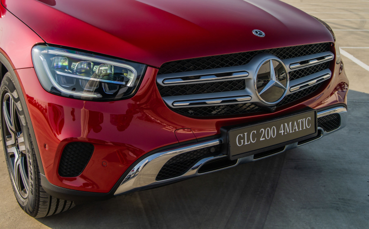 Mercedes-Benz GLC 200 và GLC 200 4MATIC 2020 mới ra mắt; giá lần lượt 1,749 và 2,039 tỷ đồng