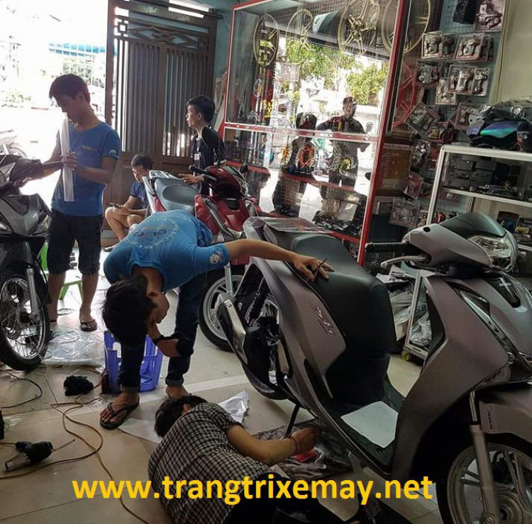 Kinh nghiệm đi dán keo xe tại các nơi uy tín. Kinh nghiệm đi dán keo xe tại các nơi uy tín.
