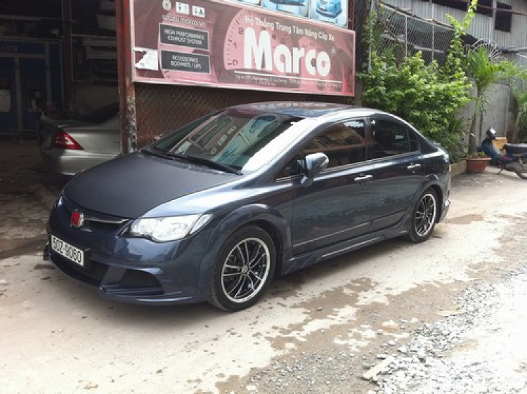 Nhờ tư vấn mua Civic 1.8 đèn lục giác 2009