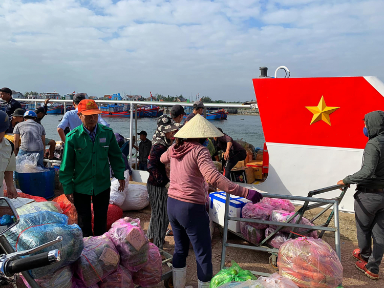 Hành trình về Quê ăn Tết 2020 (Biên Hòa - Đảo Lý Sơn) Hành trình về Quê ăn Tết 2020 (Biên Hòa - Đảo Lý Sơn)