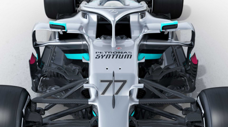 Mercedes cuối cùng đã vén màn chiếc xe đua F1 cho giải Grand Prix 2020