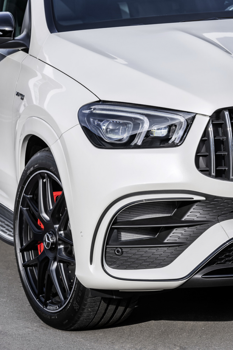 Mercedes-AMG GLE 63 Coupe và GLE 63 S Coupe ra mắt, mạnh tới 603 mã lực