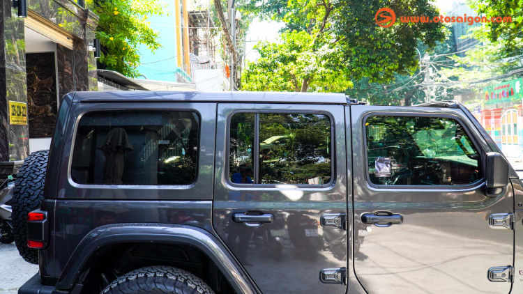 Chi tiết Jeep Wrangler Unlimited Rubicon: SUV chơi có giá hơn 4 tỷ đồng