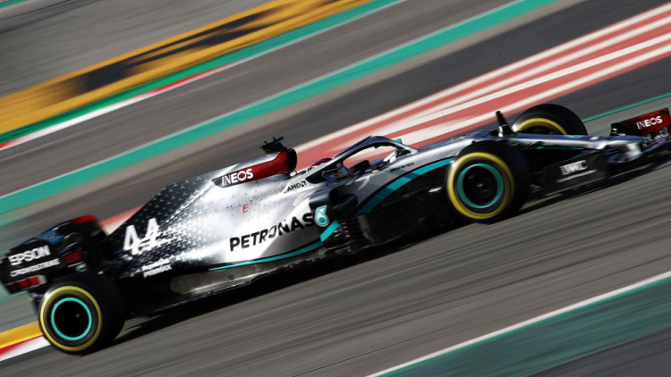 Ngày chạy thử đầu tiên của giải F1 tại Barcelona: Mercedes áp đảo tuyệt đối