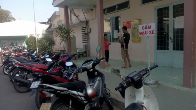 Cấm đậu xe