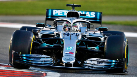 Mercedes-1.jpg