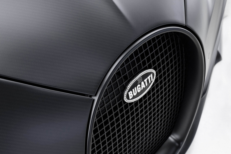 Diện kiến siêu xe Bugatti Chiron thứ 250 trên thế giới, chỉ còn 100 chiếc cuối cùng đang tìm chủ