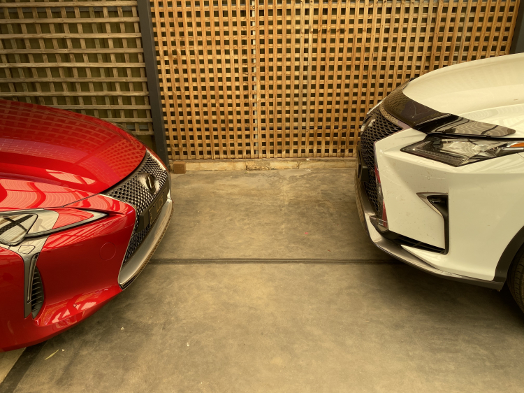 Có bác nào đã/đang đi con Lexus NX300 cho em ít cảm nhận Có bác nào đã/đang đi con Lexus NX300 cho em ít cảm nhận