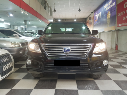 Lexus_LX570_2010 (1).png