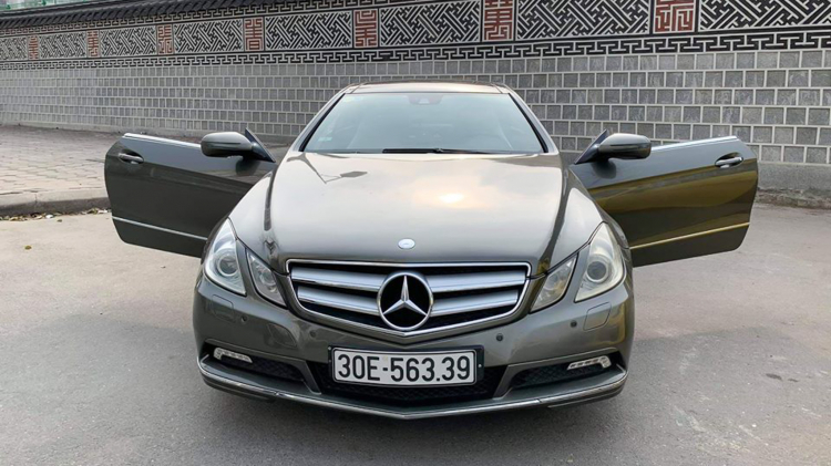 Xe chơi một thời, Mercedes-Benz E 350 Coupe rao bán ngang giá CX-5 2.0