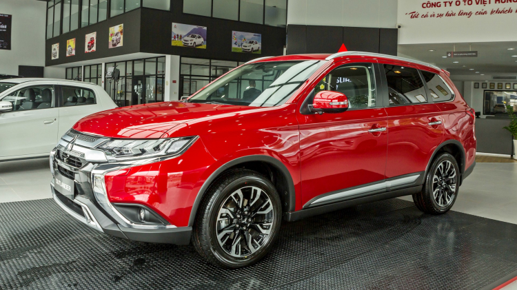 Bảng giá xe Mitsubishi 2020 cập nhật mới nhất