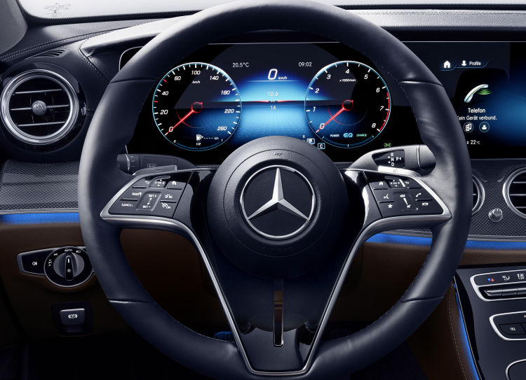 Mercedes-Benz E-Class 2020 chính thức ra mắt: Động cơ mới, thiết kế sắc sảo hơn Mercedes-Benz E-Class 2020 chính thức ra mắt: Động cơ mới, thiết kế sắc sảo hơn