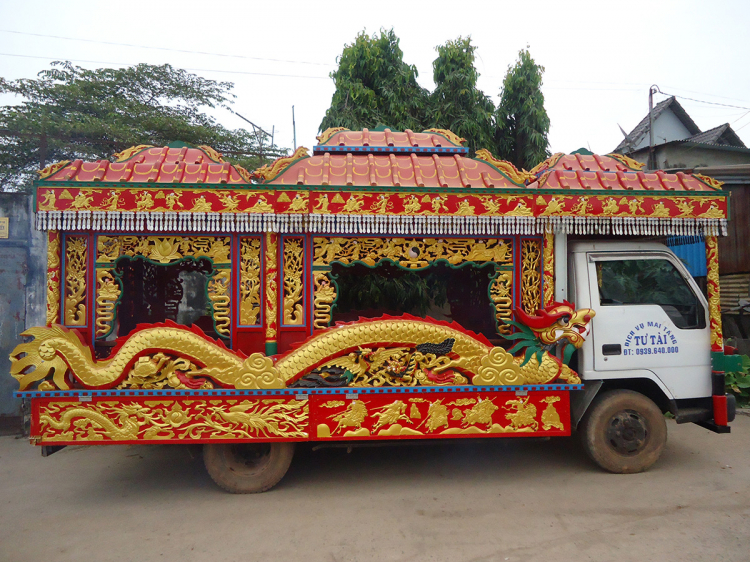 Tư vấn kinh nghiệm làm xe nhà lưu động trên Transit