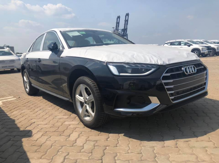 SUV sang Audi Q7 2020 facelift đầu tiên về Việt Nam