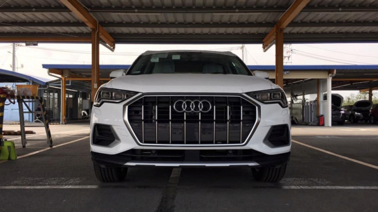 SUV sang Audi Q7 2020 facelift đầu tiên về Việt Nam