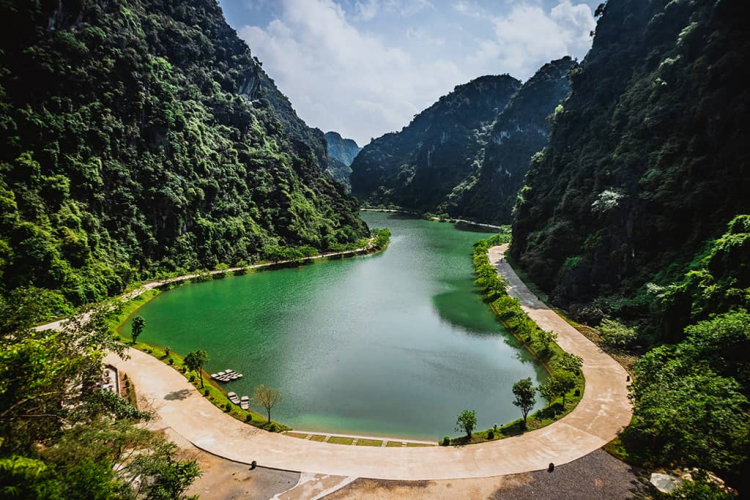 DU LỊCH TRÀNG AN NINH BÌNH 2 NGÀY 1 ĐÊM