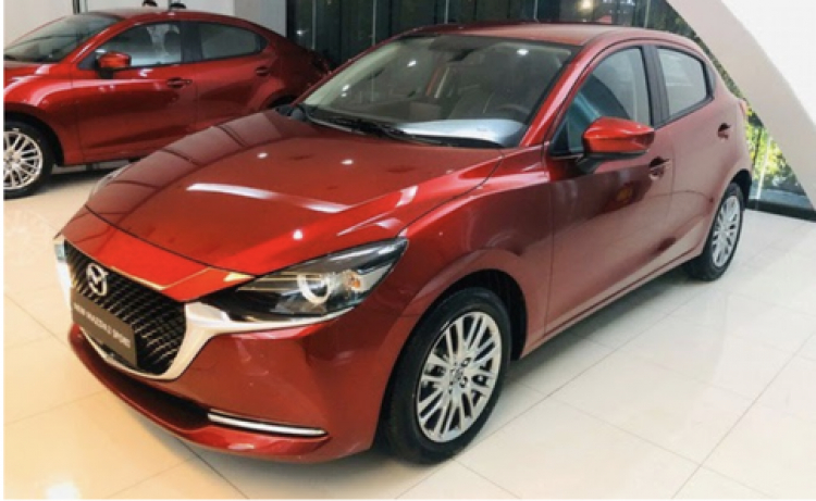 New mazda2 vừa mới trình làng các bác ạ