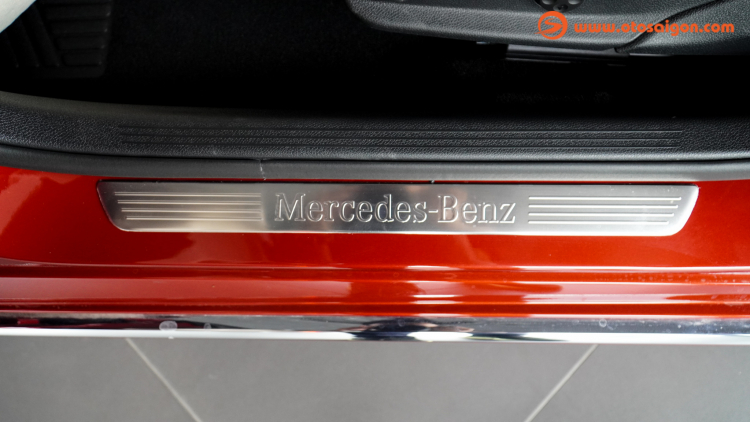 Cận cảnh Mercedes-Benz C 180 2020, lựa chọn “nhập môn” chơi xe sang