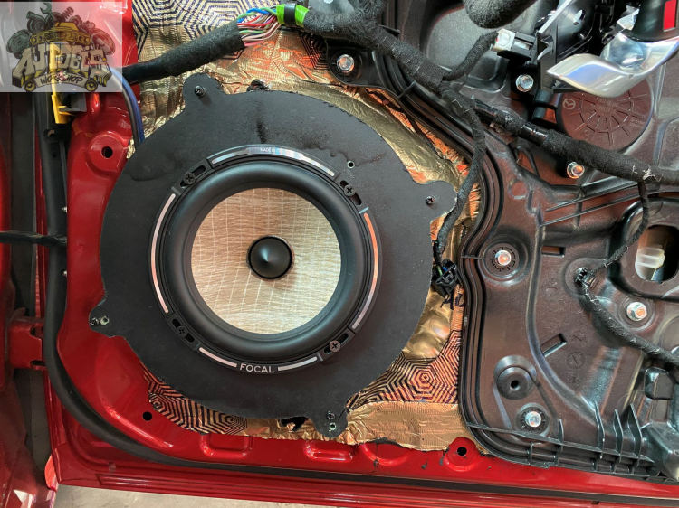 Nâng cấp hệ thống âm thanh cho Mazda 6 với loa thương hiệu Focal - Pháp