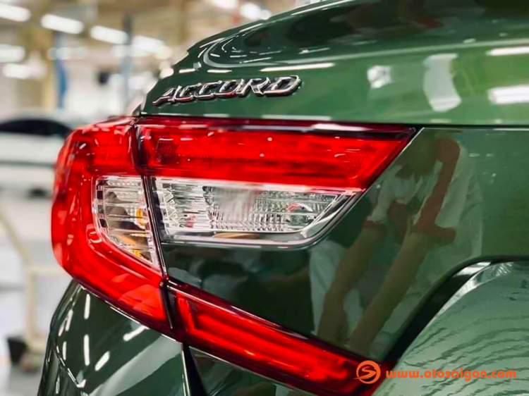 Honda Accord màu xanh rêu duy nhất tại Việt Nam