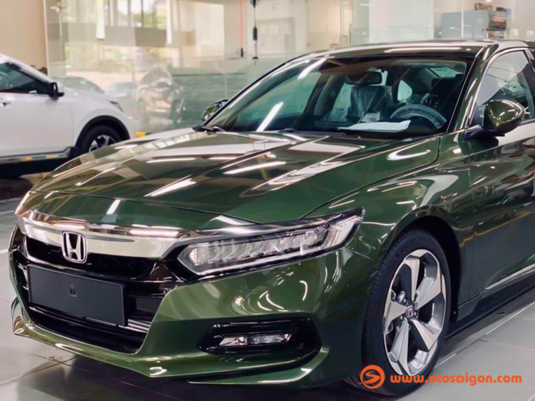 Honda Accord màu xanh rêu duy nhất tại Việt Nam