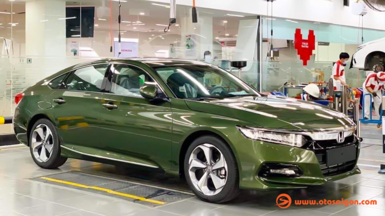 Honda Accord màu xanh rêu duy nhất tại Việt Nam