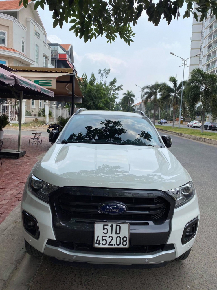 Ranger Wildtrack 2.0 4x4 Bi-Turbo 2018 Màu Trắng Siêu Lướt