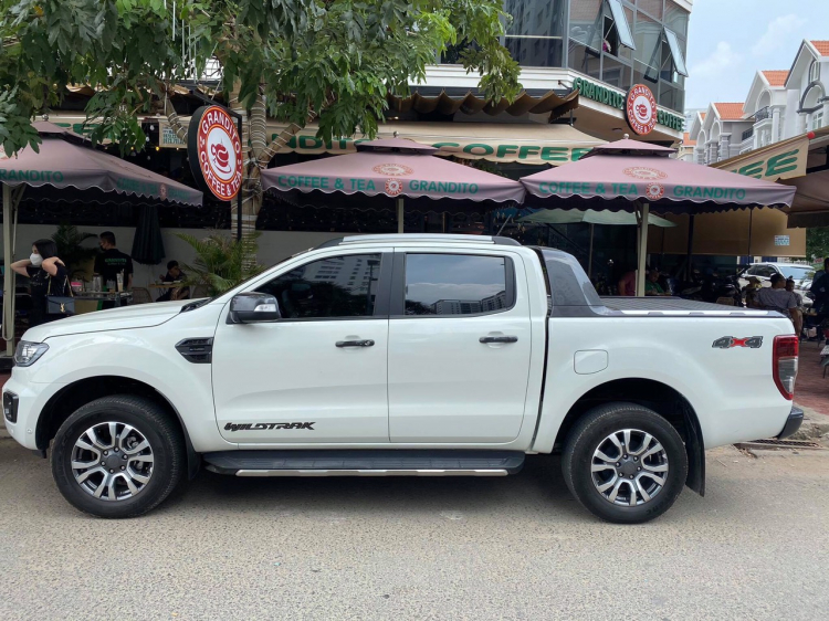 Ranger Wildtrack 2.0 4x4 Bi-Turbo 2018 Màu Trắng Siêu Lướt