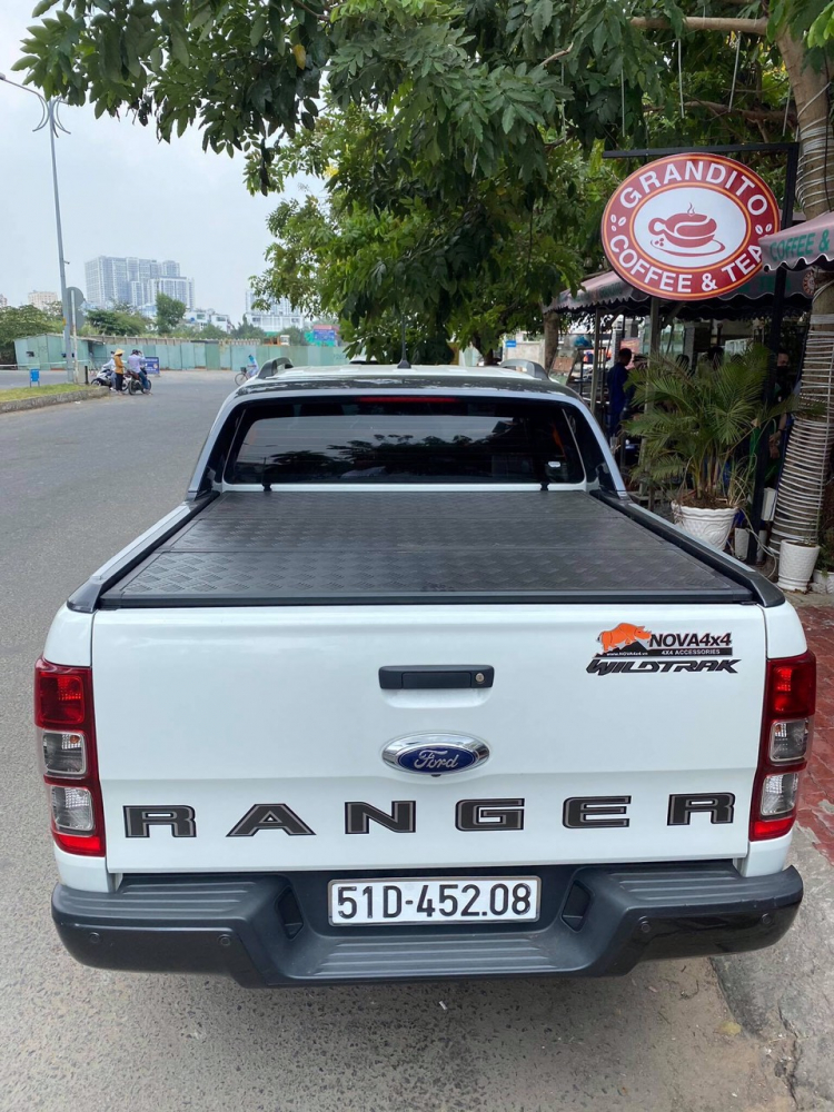 Ranger Wildtrack 2.0 4x4 Bi-Turbo 2018 Màu Trắng Siêu Lướt