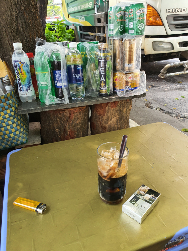Hic...đứt dây chằng chéo trước dồi. Hic...đứt dây chằng chéo trước dồi.