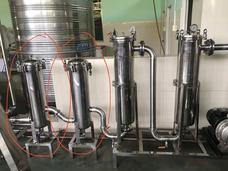 Giúp đỡ bà con miền Tây lắp máy lọc nuoc nhiễm mặn thành nước uống không các bác mợ? Giúp đỡ bà con miền Tây lắp máy lọc nuoc nhiễm mặn thành nước uống không các bác mợ?