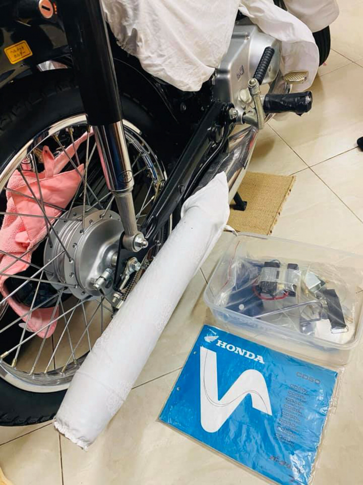 Hàng độc Honda CD50 rao bán giá hơn 800 triệu tại Việt Nam Hàng độc Honda CD50 rao bán giá hơn 800 triệu tại Việt Nam