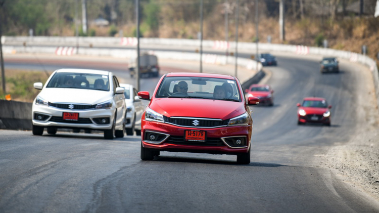 Ảnh thực tế Suzuki Ciaz 2020 sắp về Việt Nam: Tinh chỉnh thiết kế, đề cao sự thực dụng